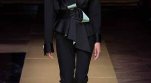 Atelier Versace París Alta Costura otoño-invierno 2016/17