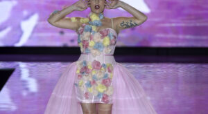 Andrés Sardá Primavera-Verano 2017