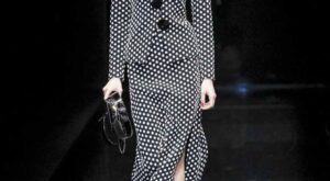 Emporio Armani otoño-invierno 2017/2018 Milan Fashion Week