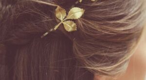 Accesorios minimalistas para el cabello de los que te enamorarás