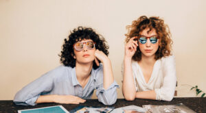 Lo último en tendencias de gafas de sol, ¡échales el ojo!