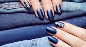 Denim nails: la tendencia vaquera llega a las uñas