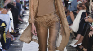 La vuelta a los básicos de Max Mara en Milan Fashion Week