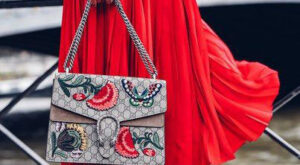 30 bolsos perfectos para tu look de Nochevieja