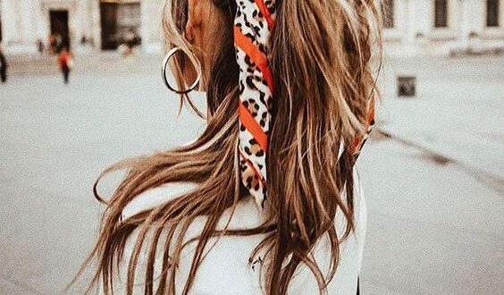 Los looks que prueban que el pañuelo en la cabeza es cool