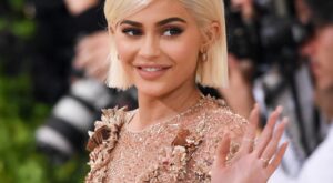 Los famosos que más cobran por subir una foto a Instagram