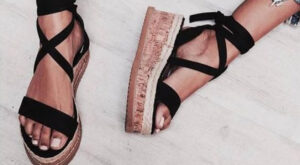 Full time! Sandalias versátiles para looks de día y de noche