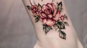 Tatuajes con rosas: ideas y significados para tu piel