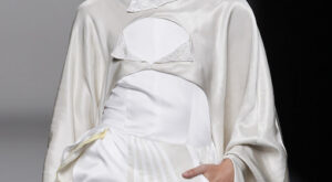 Ion Fiz – Colección SS2011 Cibeles