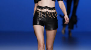 María Escoté – Colección SS2011 Cibeles