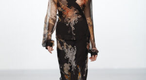 Elisa Palomino – Cibeles Madrid Fashion Week 2011 2012