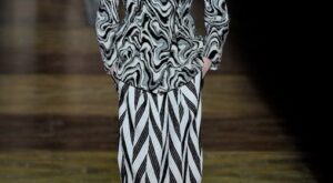 Dries Van Noten – París Fashion Week otoño invierno 2011-2012