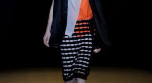 Sharon Wauchob – París Fashion Week otoño invierno 2011- 2012