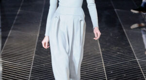 Roland Mouret – París Fashion Week otoño invierno 2011-2012