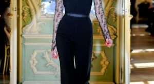 Emanuel Ungaro – París Fashion Week otoño invierno 2011-2012