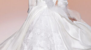 Barcelona Bridal Week 2011: PATRICIA AVENDAÑO