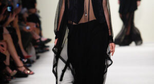 Ann Demeulemeester – París Fashion Week Primavera Verano 2012