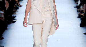 Givenchy – París Fashion Week Primavera Verano 2012