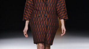 Juanjo Oliva – Mercedes Benz Fashion Week Otoño-Invierno 2012