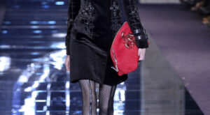 Versace – Milan Fashion Week Otoño Invierno 2012