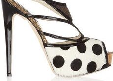 ¡Atrévete con zapatos coloridos para tu boda!