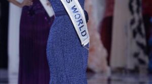 La representante de China, Wen Xiayu, Miss Mundo 2012