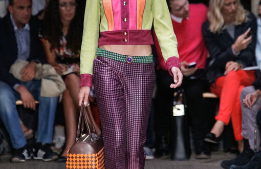 Moschino Cheap & Chic – London Fashion Week Primavera Verano 2013