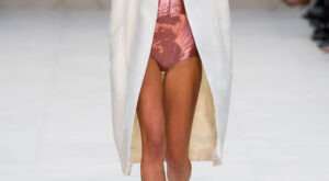 Burberry Prorsum – London Fashion Week Primavera Verano 2013