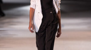 Anthony Vaccarello – Paris Fashion Week Primavera Verano 2013
