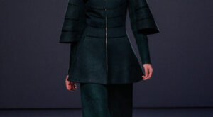 Aganovich – Paris Fashion Week Primavera Verano 2013