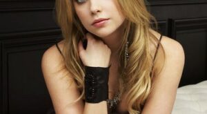 Ashley  Benson – el álbum del Club de Fans