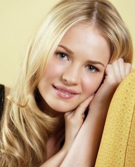 Brittany Robertson – el álbum del Club de Fans