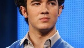 Kevin Jonas – el álbum del Club de Fans