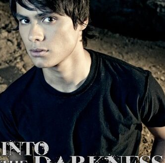 Kiowa Gordon – el álbum del Club de Fans