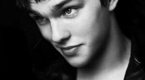 Nicholas Hoult – el álbum del Club de Fans