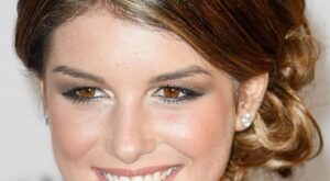Shenae Grimes – el álbum del Club de Fans