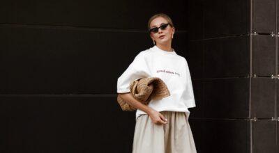 Parfois agotará las faldas que mejor sientan esta primavera después de los 40 (y sí, son más cómodas que tus vaqueros)