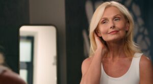 Maquillaje a partir de los 50: mejor que un blush, este bálsamo es el producto más rejuvenecedor para un efecto buena cara