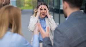 Si tu jefe dice alguna de estas 11 frases, ojo: podrías estar ante un entorno laboral tóxico