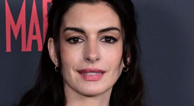 El truco con ‘efecto lifting’ de Anne Hathaway que levanta la mirada en minutos (y puedes hacerlo en casa)