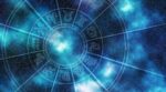 Horóscopo tarot 4 de mayo de 2026: oportunidades y advertencias económicas para cada signo