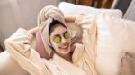 Ni abanicos ni brumas: esta es la mascarilla con efecto lifting que refresca la piel hasta 4 °C en plena ola de calor